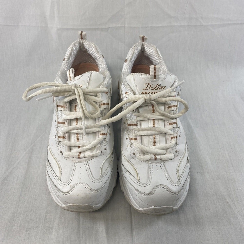 Skechers Womens D Lites 11931 White Casual Shoes Sneakers Size 7.5